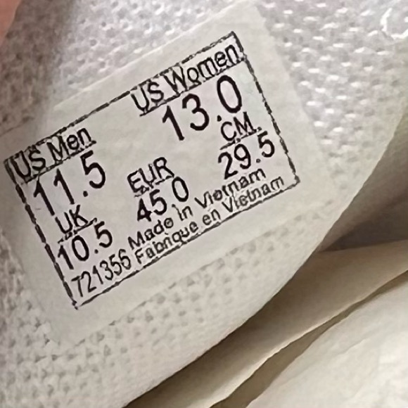 Vans x Sailor Moon Comfycush Slip On Sneakers Limited Edition - Picture 9 of 9